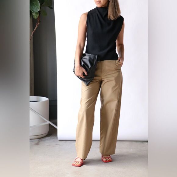 NWT GAUCHERE Open Back top in Mat Black - Picture 3 of 11